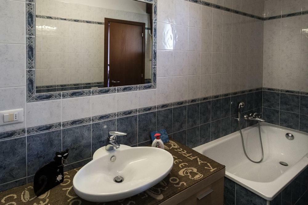 Appartamento Viserba Mare/Fiera Rimini Bagian luar foto